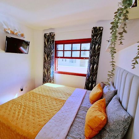 Strelitzia Apartment - Ocean View & Heated Pool Сан Мигел де Абона Екстериор снимка