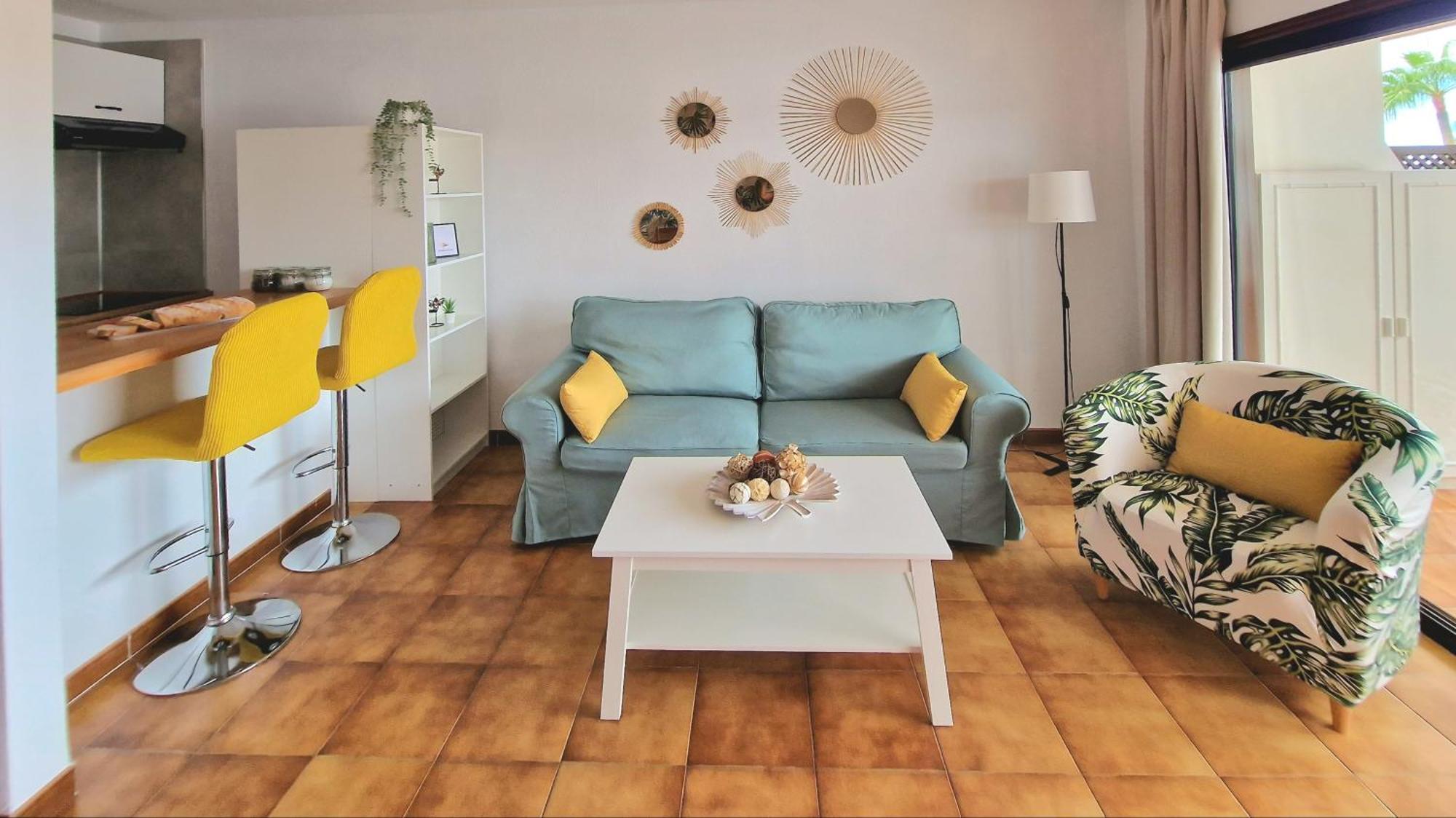 Strelitzia Apartment - Ocean View & Heated Pool Сан Мигел де Абона Екстериор снимка