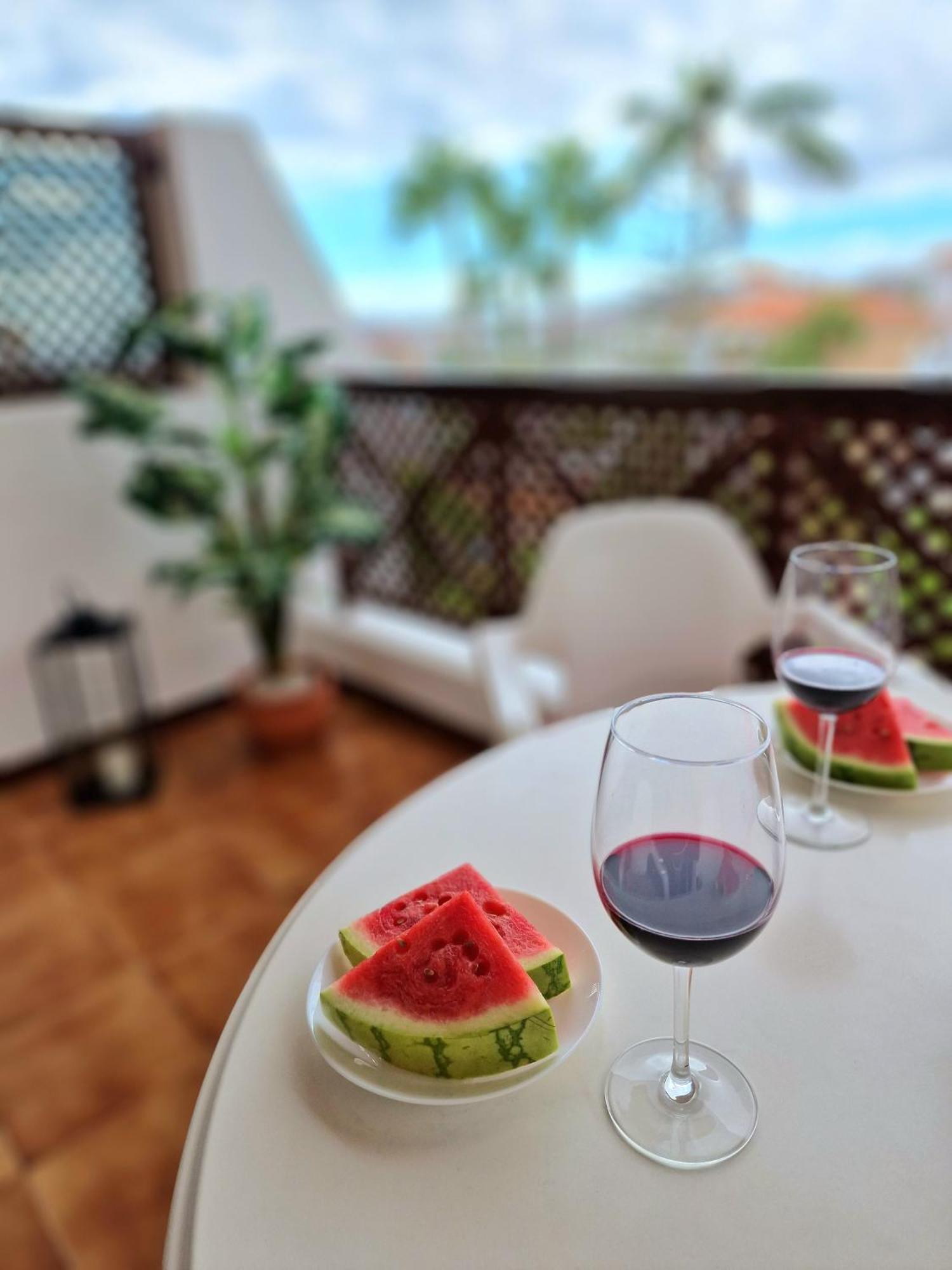 Strelitzia Apartment - Ocean View & Heated Pool Сан Мигел де Абона Екстериор снимка