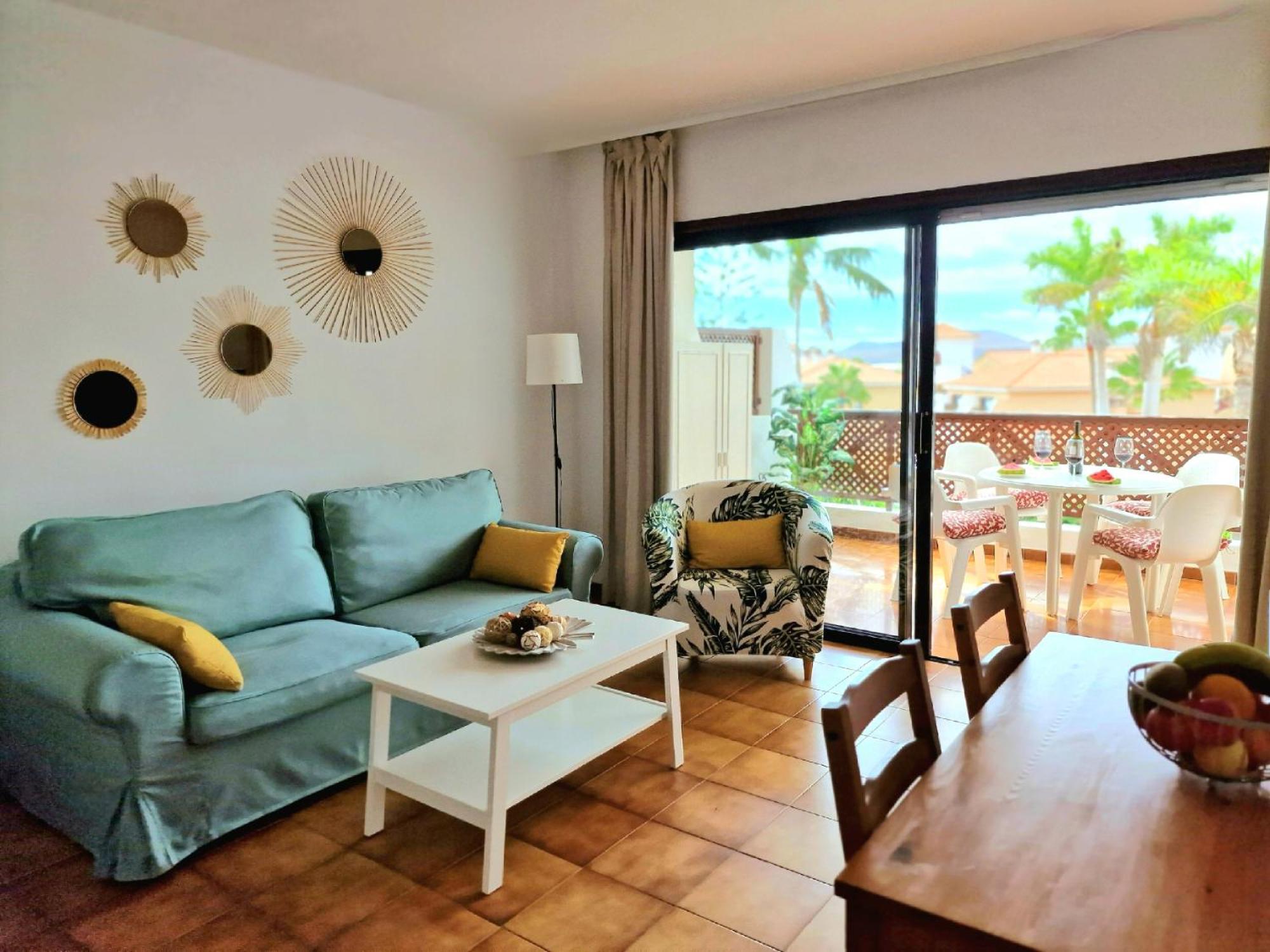 Strelitzia Apartment - Ocean View & Heated Pool Сан Мигел де Абона Екстериор снимка